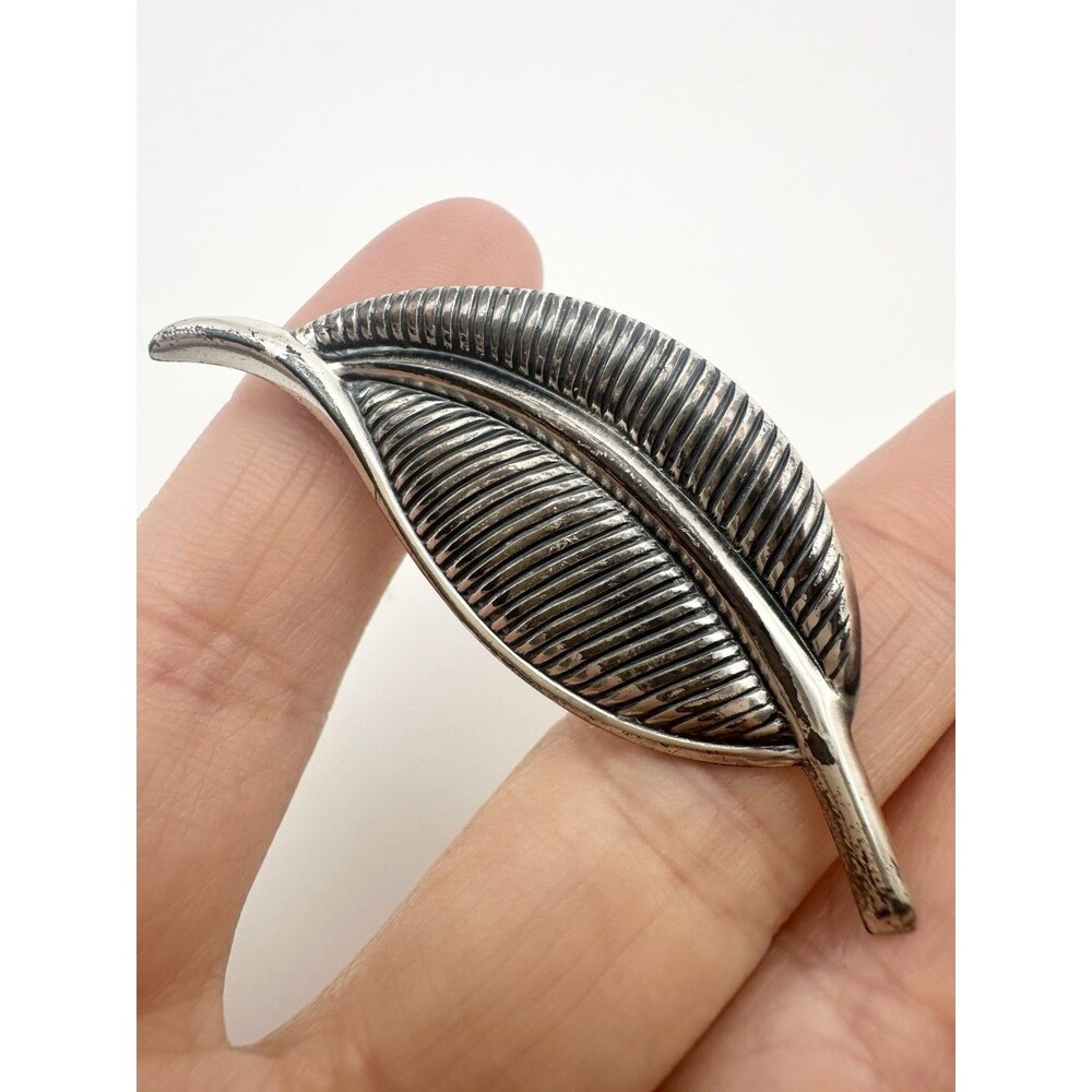 Vintage Jewelart Sterling Silver Leaf Pin Brooch